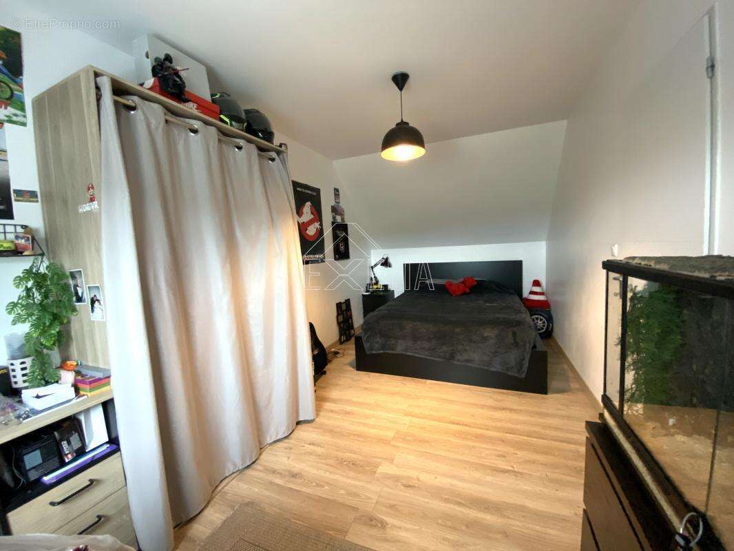 Maison à GOMMECOURT