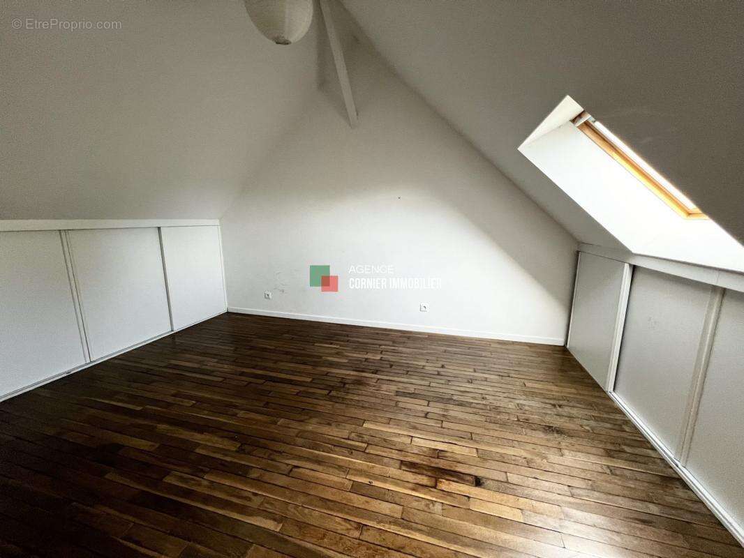Appartement à NOYAL-SUR-VILAINE