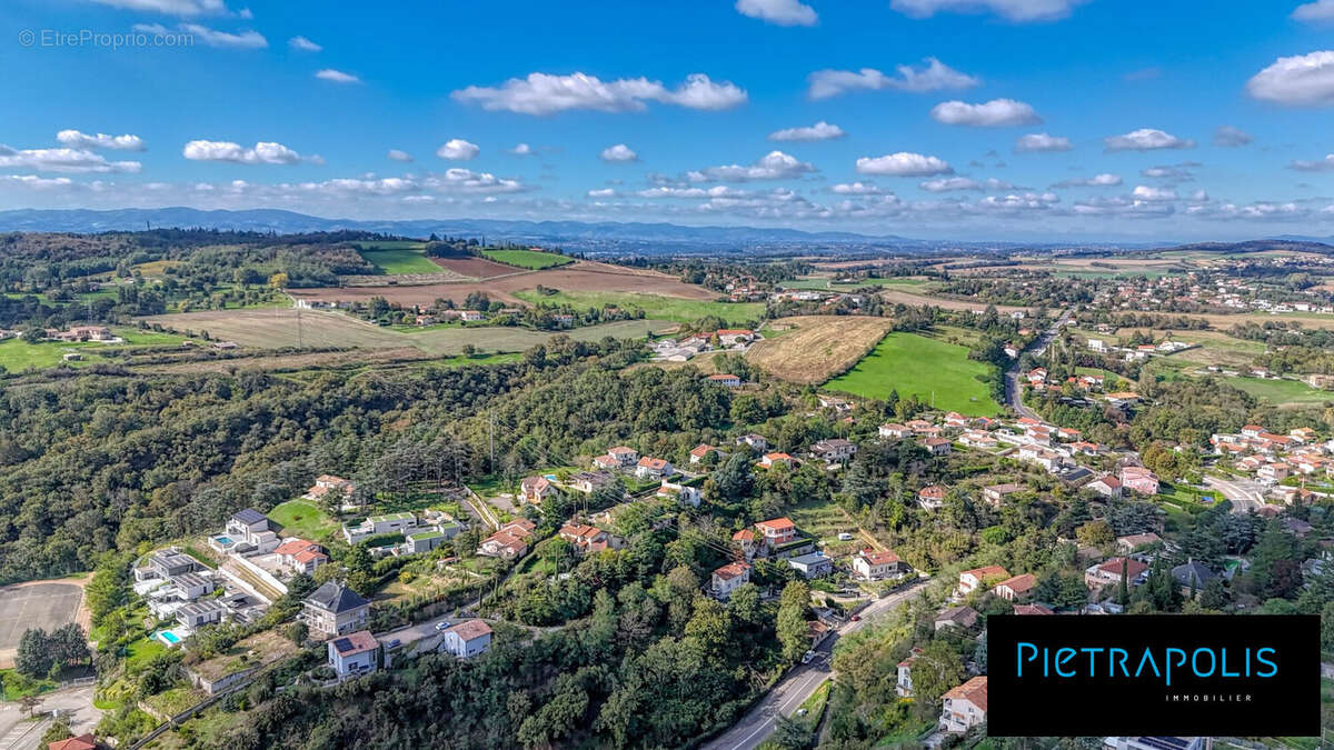 Terrain à VIENNE