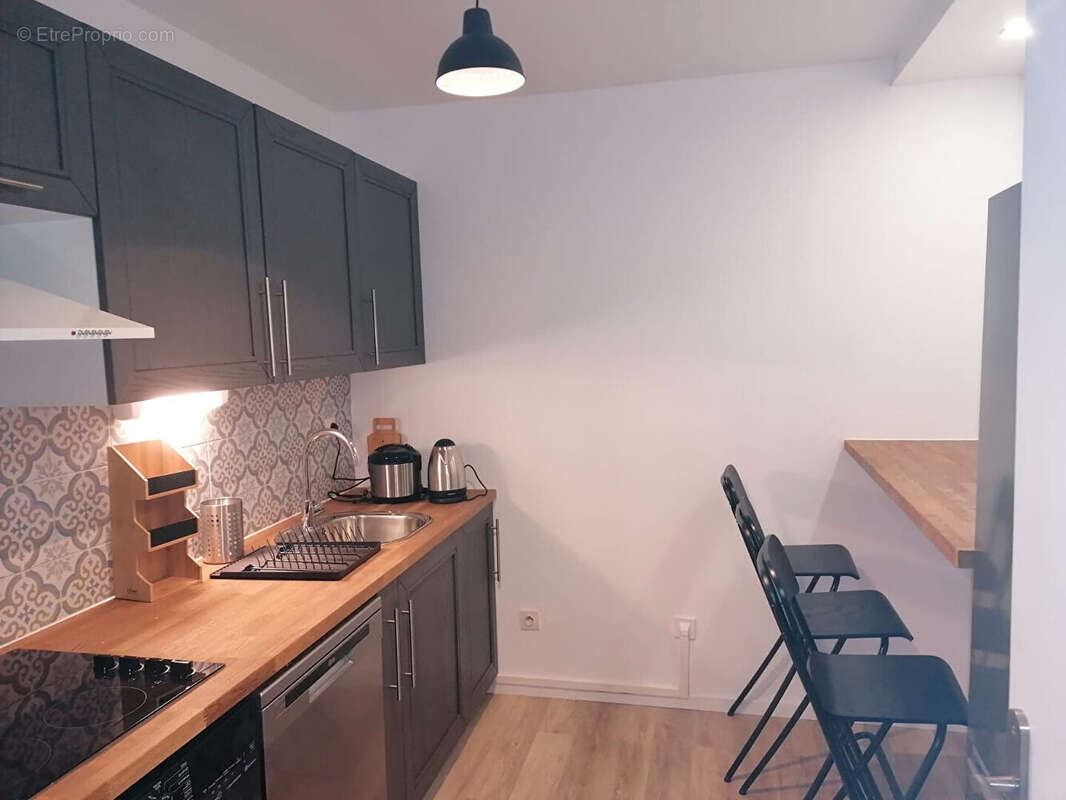 Appartement à L'ILE-SAINT-DENIS