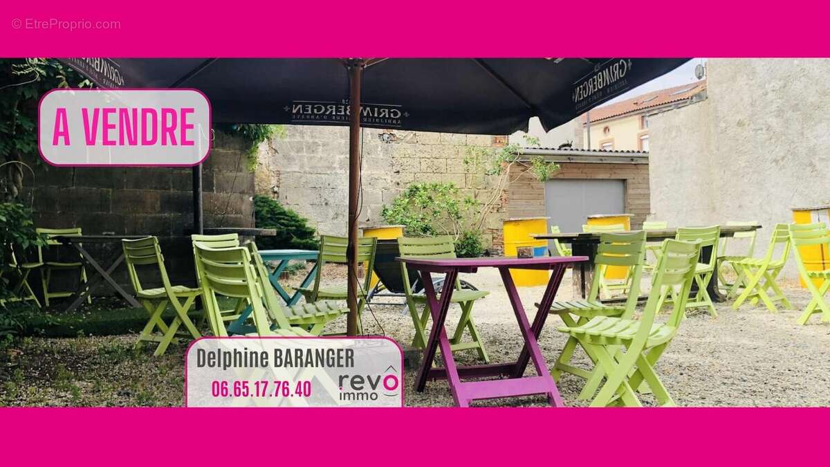 Maison à LA SALLE-DE-VIHIERS