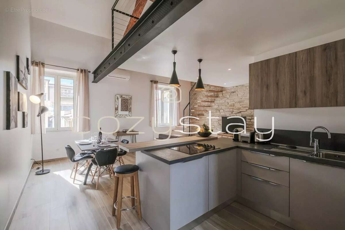 Appartement à CANNES