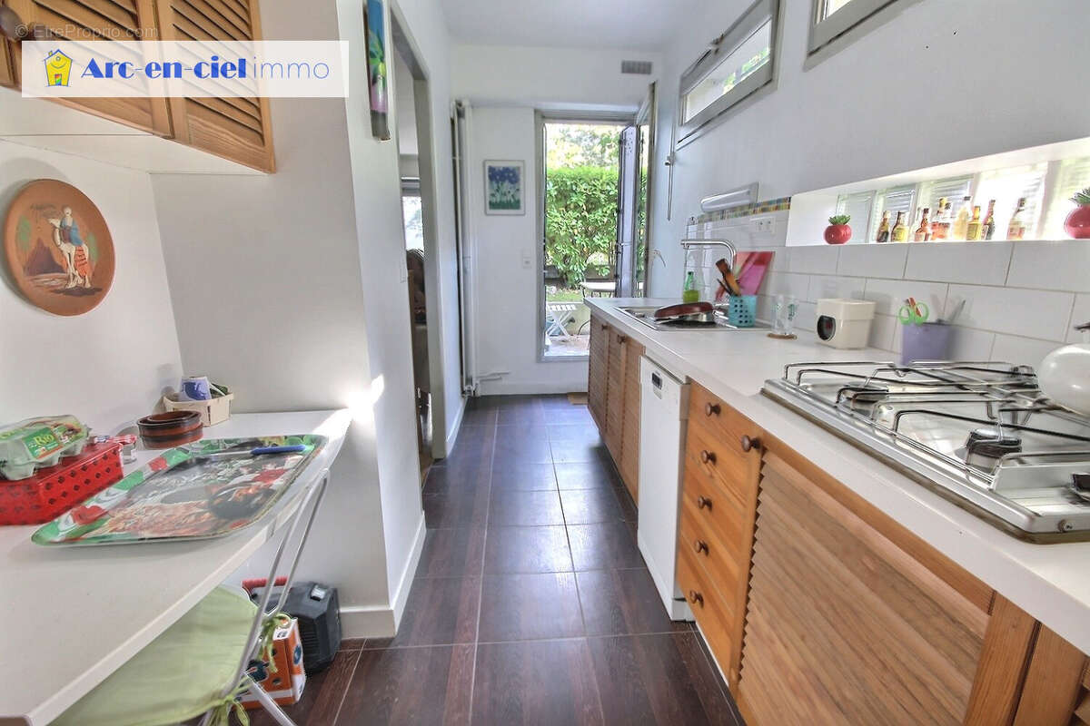 Appartement à PARIS-19E