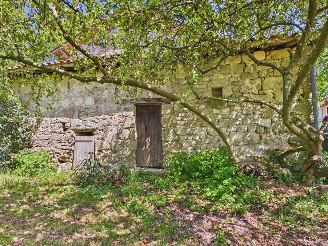 Maison à LAUZUN