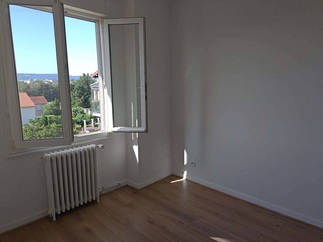 Maison à CLERMONT-FERRAND