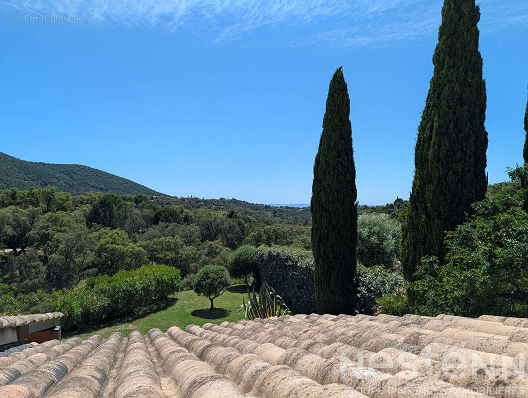 Maison avec vue exceptionnelle à vendre à La Londe-les-Maures - Secteur Valcros - photo 20