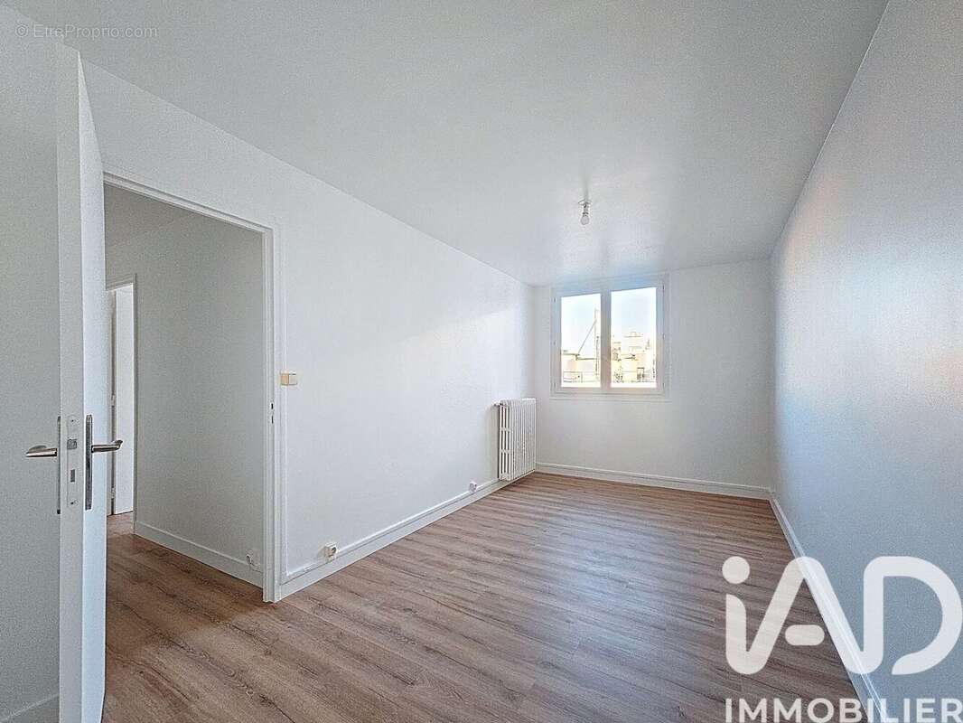 Photo 9 - Appartement à VITRY-SUR-SEINE