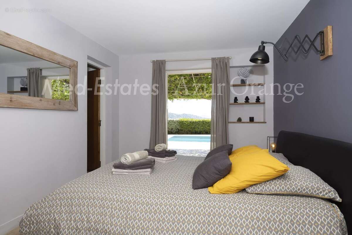 Rare - Sainte-Maxime - Villa vue mer panoramique  - 5 chambres - photo 11