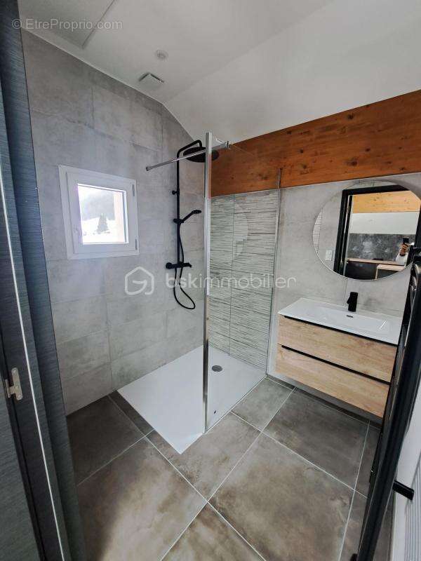 Appartement à BOIS-D'AMONT