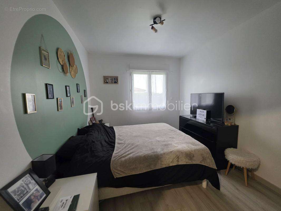 Maison à MONTBARTIER