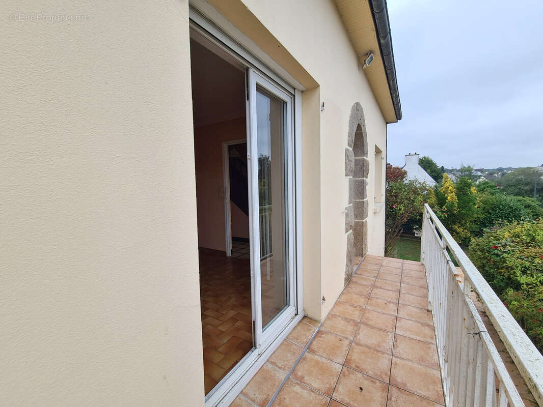 Maison à GUINGAMP