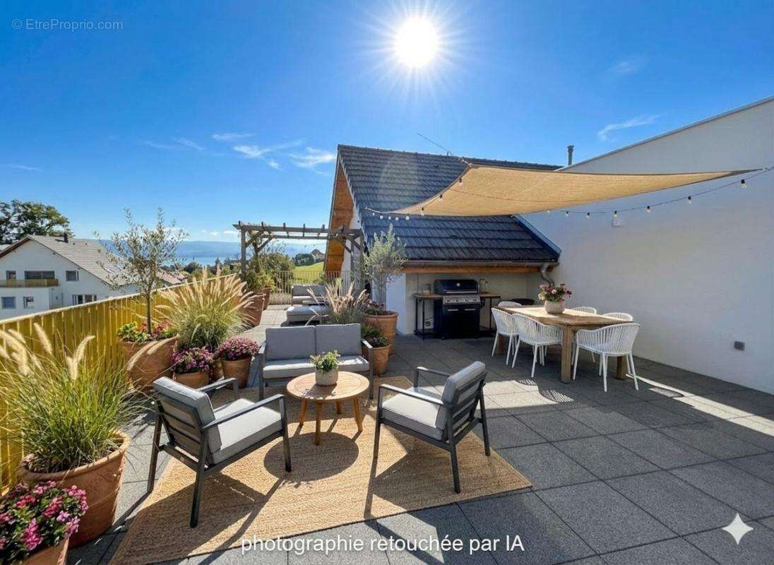 Appartement à SALES