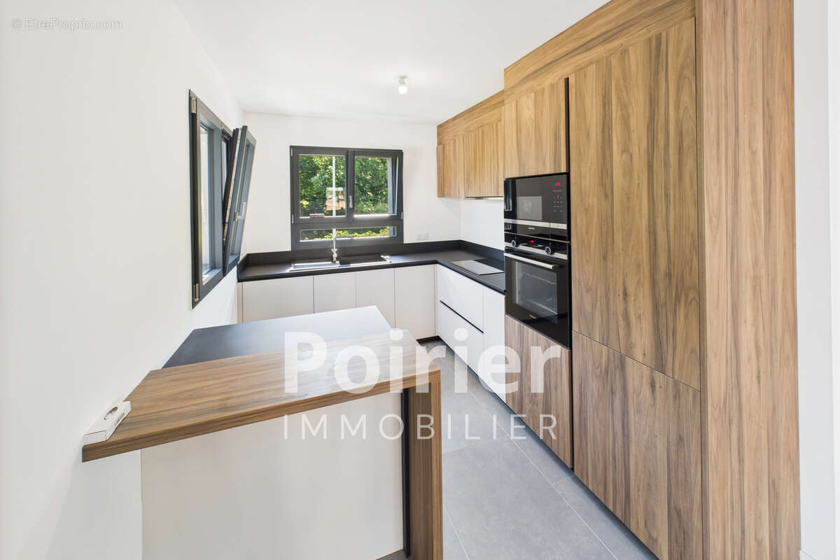 Appartement à NEUVECELLE