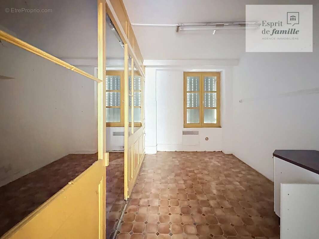 Commerce à CALUIRE-ET-CUIRE