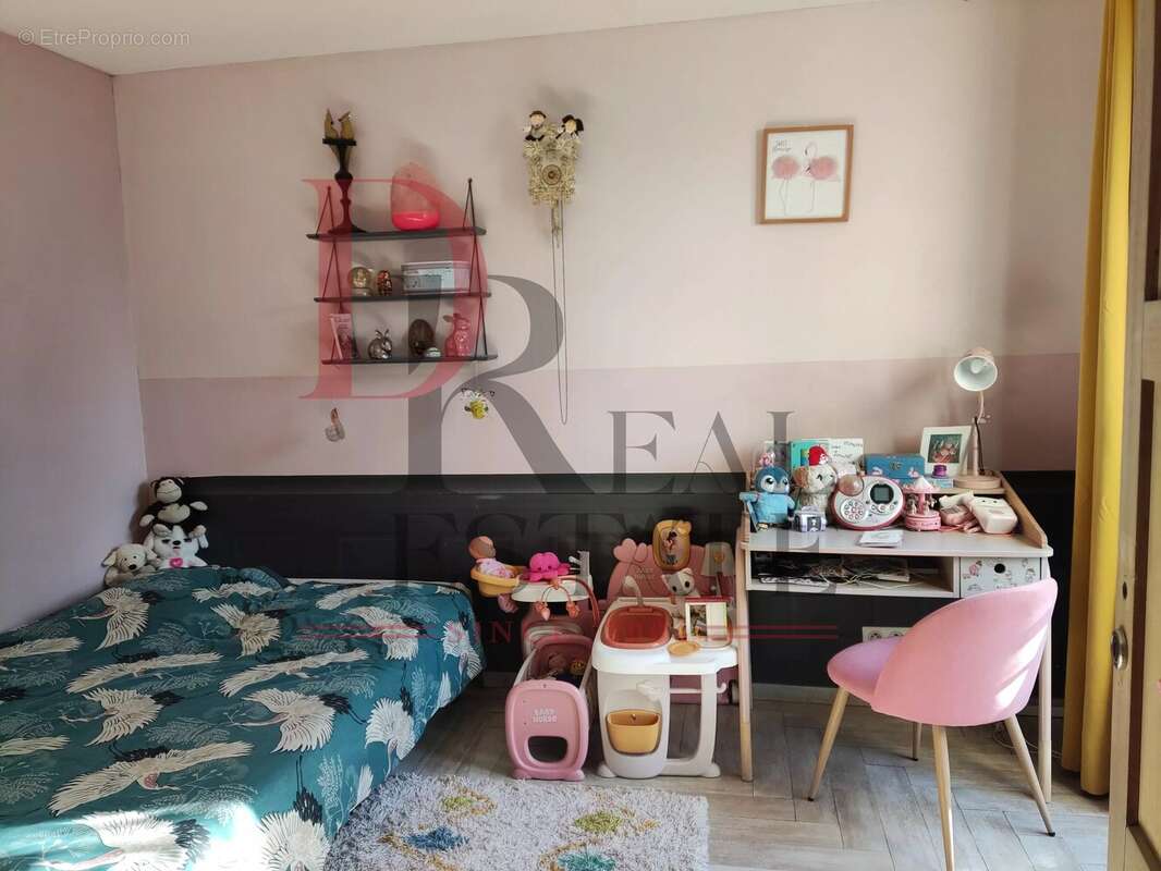 Appartement à CASTELLAR