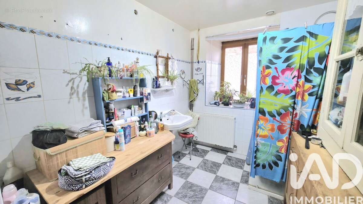 Photo 3 - Maison à CHATEAUVILLAIN