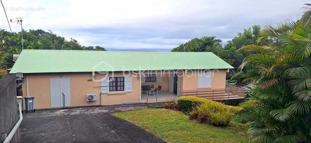 Maison à SAINTE-SUZANNE