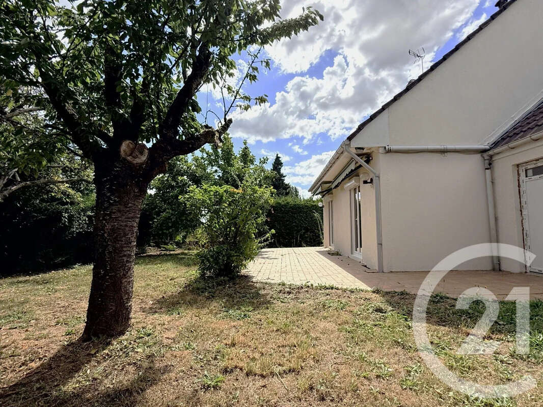 Maison 101 m² à Lesdins  - photo 9