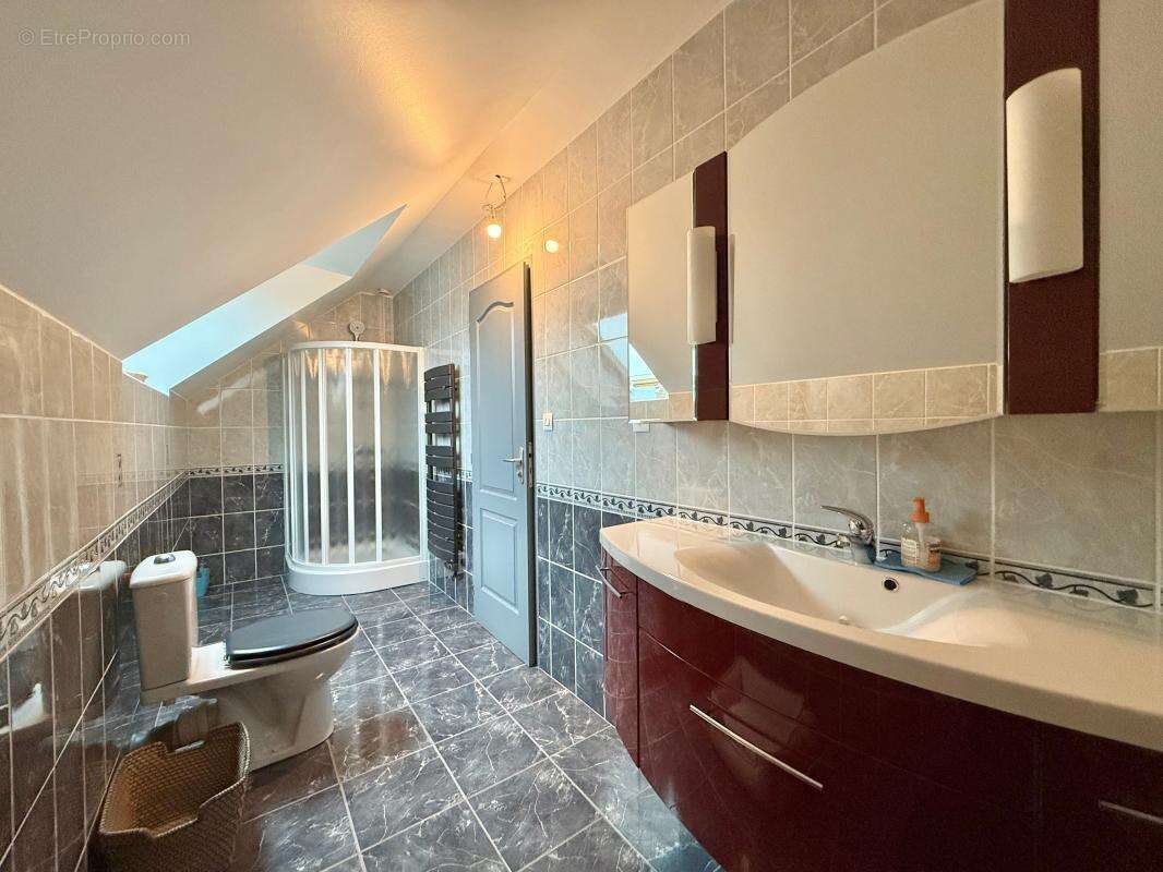 Maison à LONGECOURT-EN-PLAINE