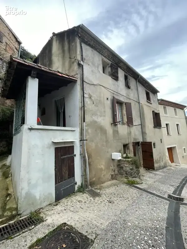 Maison à BEAUCHASTEL