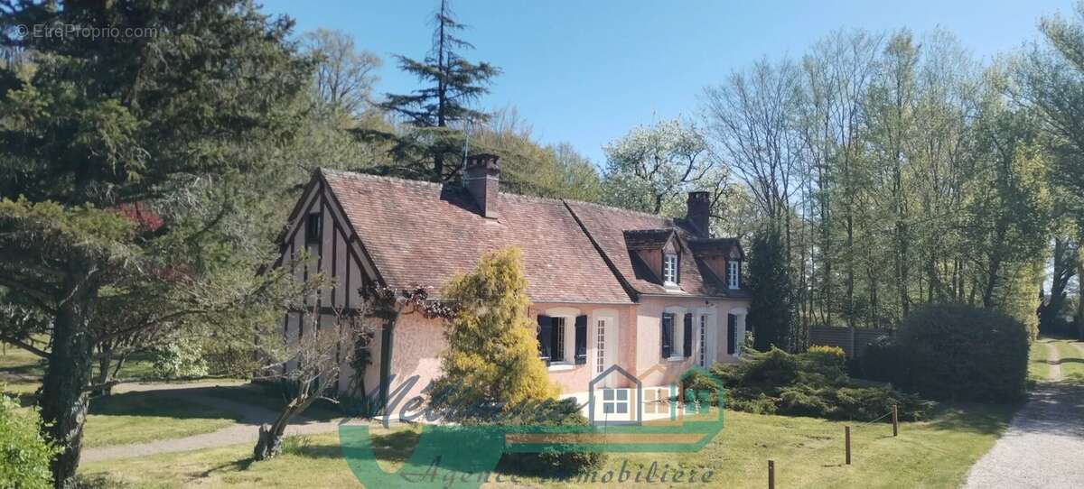 Maison 96 m² à Champcevrais  - photo 2
