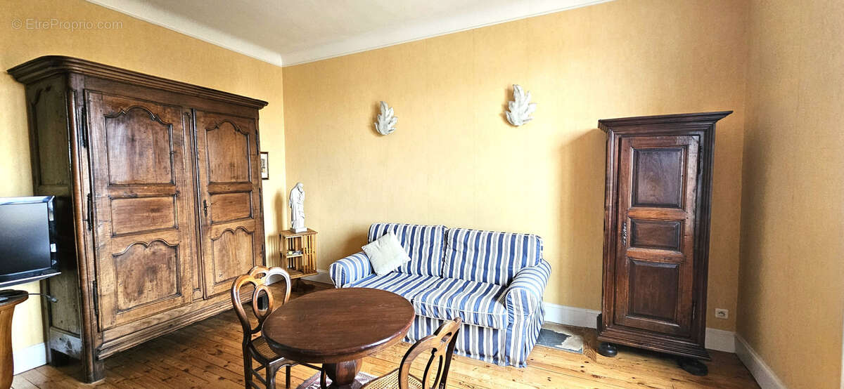 Maison à VICHY