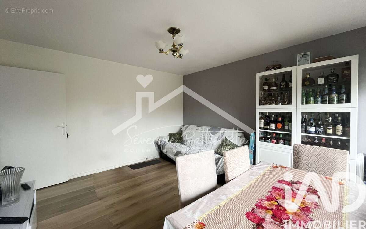 Photo 4 - Appartement à SEVRAN