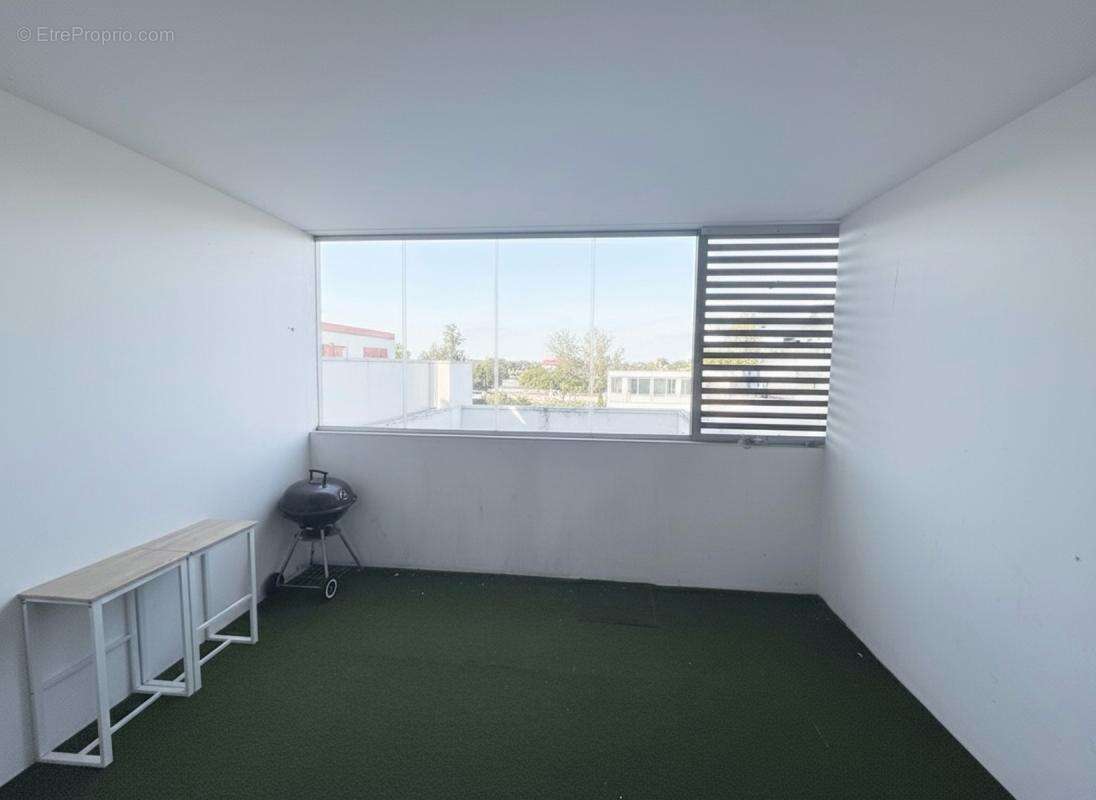 Appartement t3 de 67,17 m² avec terrasse de 11 m² et 3 places de parking - photo 2