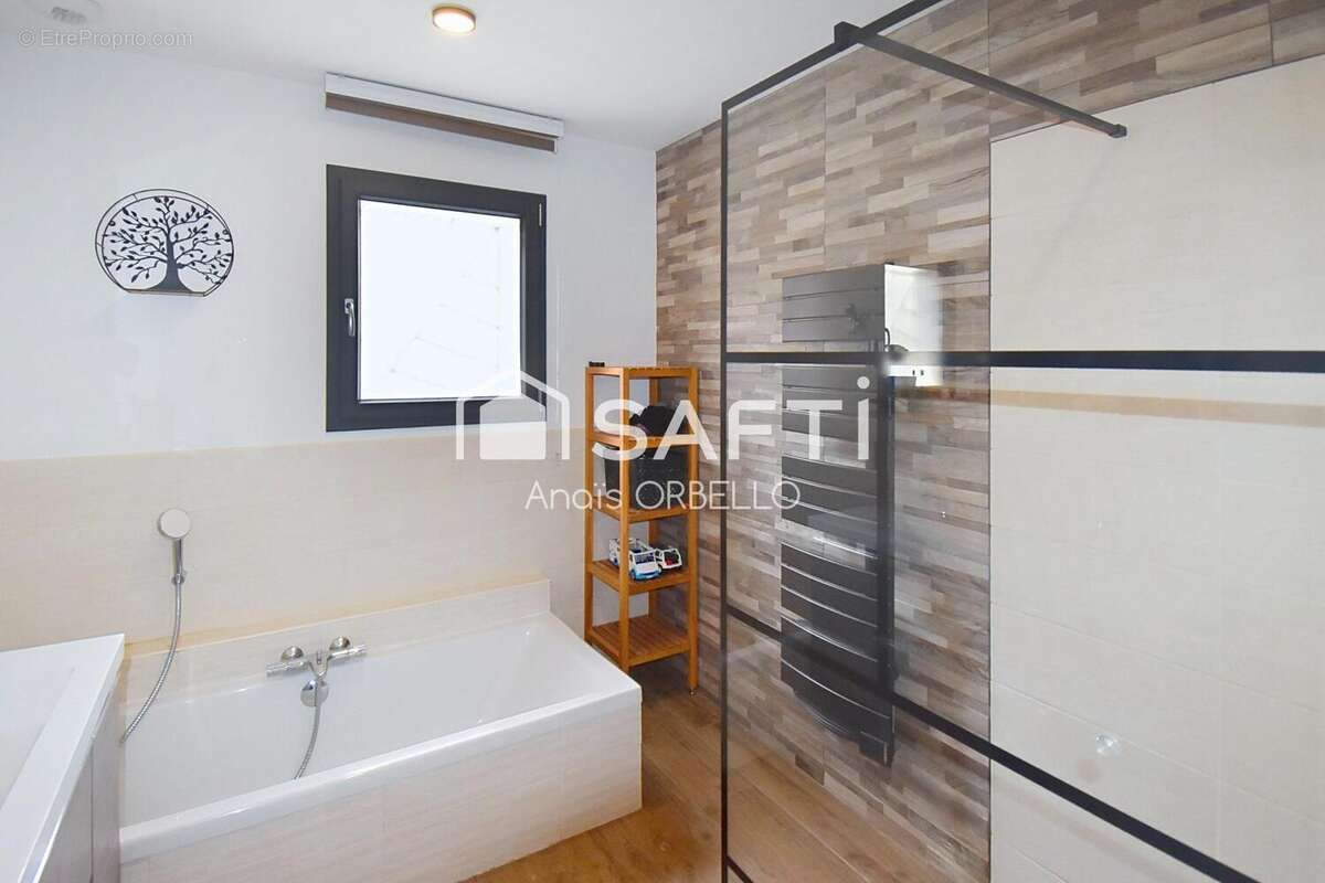 Photo 8 - Maison à LAUNAC