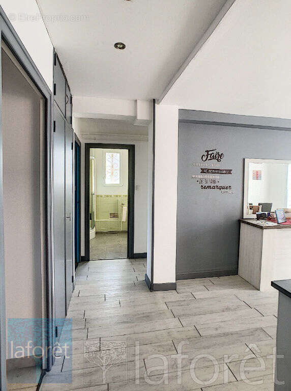 Appartement à FOUGERES