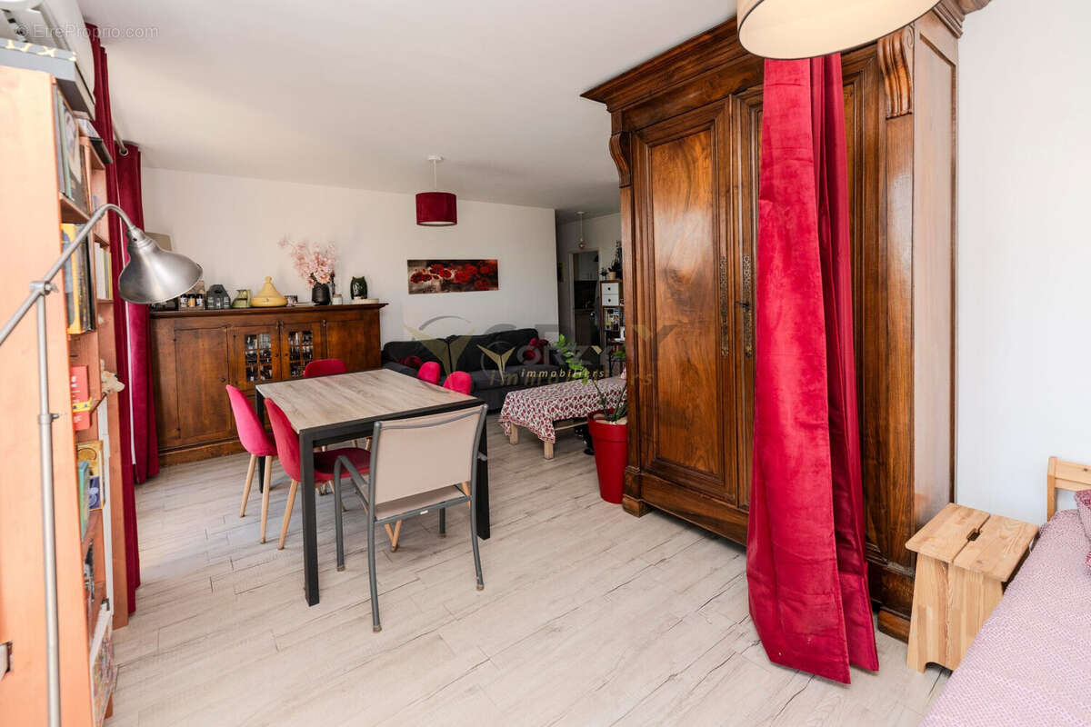 Appartement à NIMES