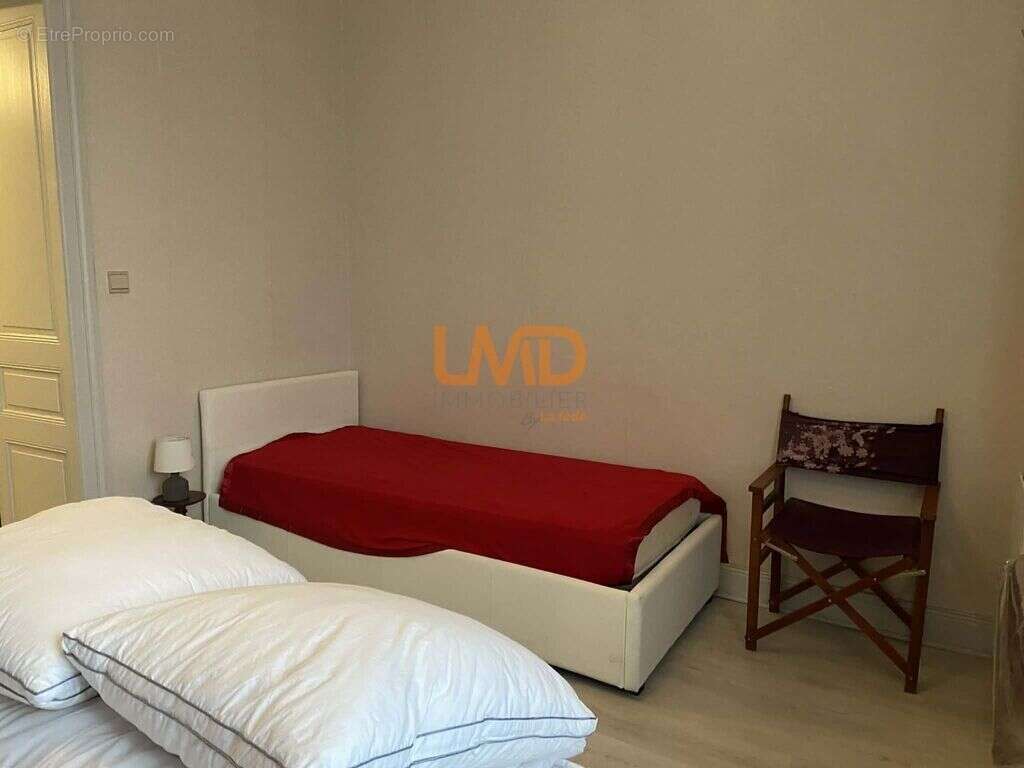 Appartement à DECAZEVILLE