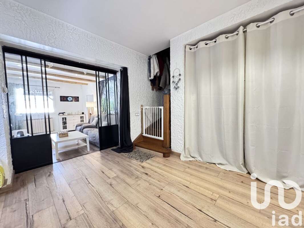 Photo 7 - Maison à SAINT-MAXIMIN-LA-SAINTE-BAUME