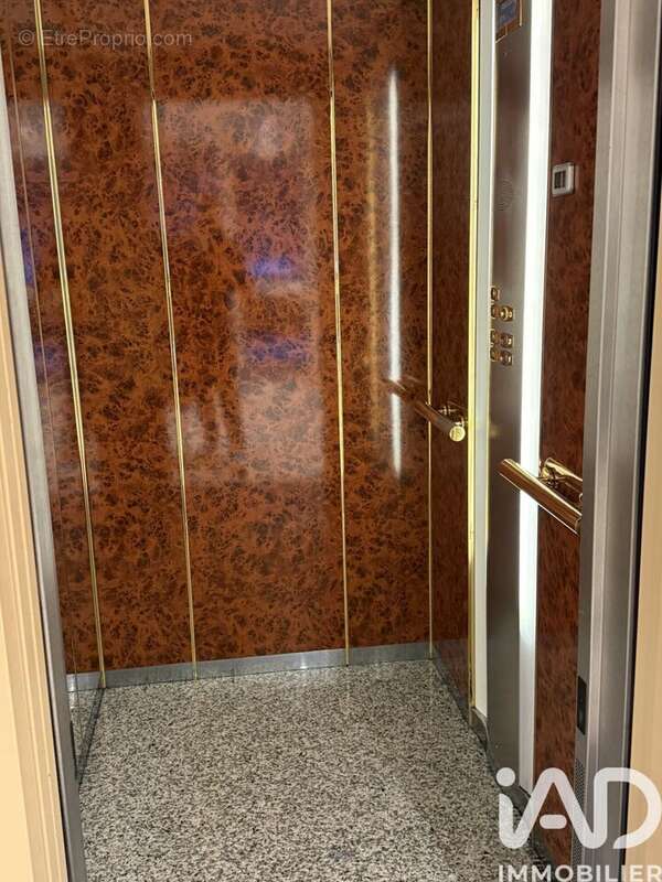 Photo 7 - Appartement à LIVRY-GARGAN