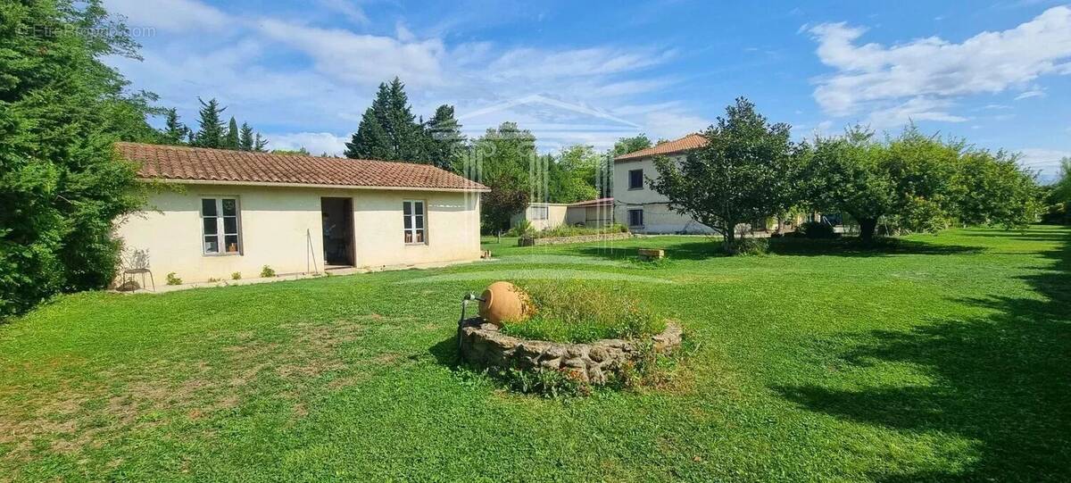 Maison à SORGUES