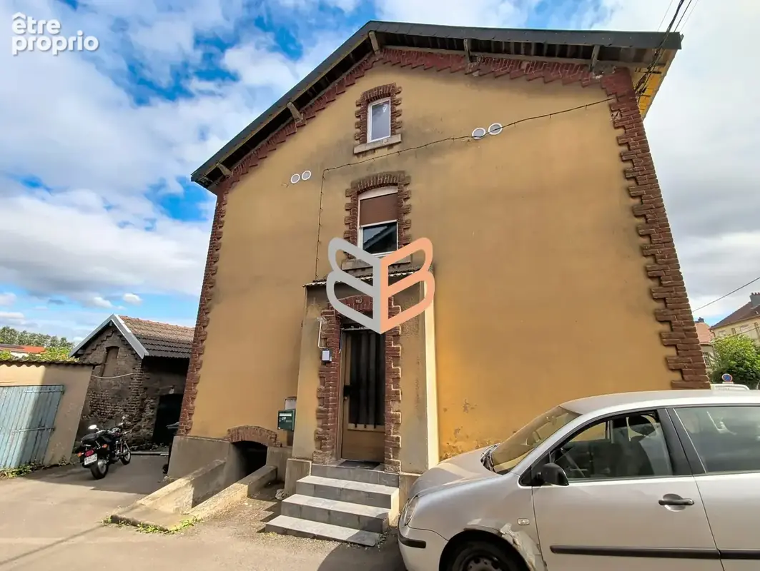 Photo Maison à Redange au prix de 346 000€