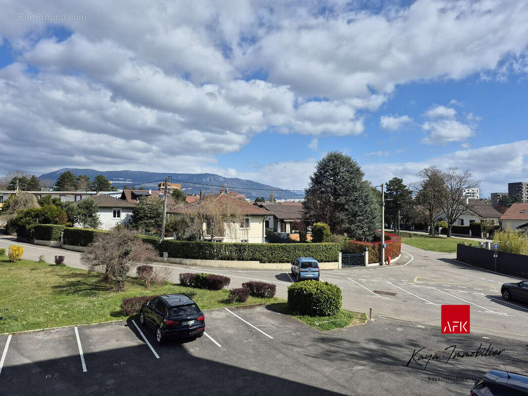 Appartement à AMBILLY