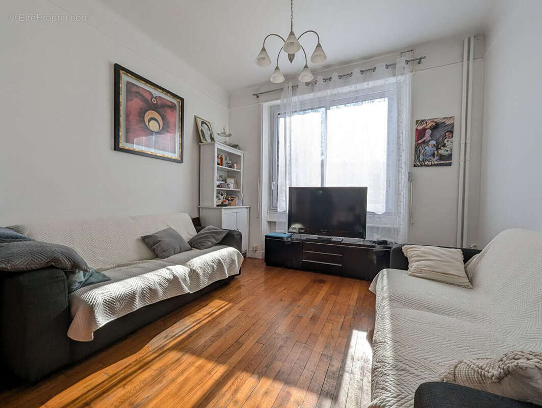 Appartement à FONTENAY-SOUS-BOIS