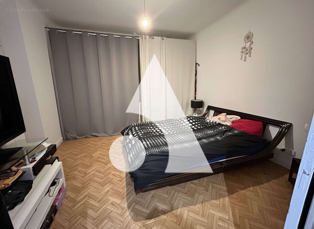 Maison à ANGLARS-JUILLAC