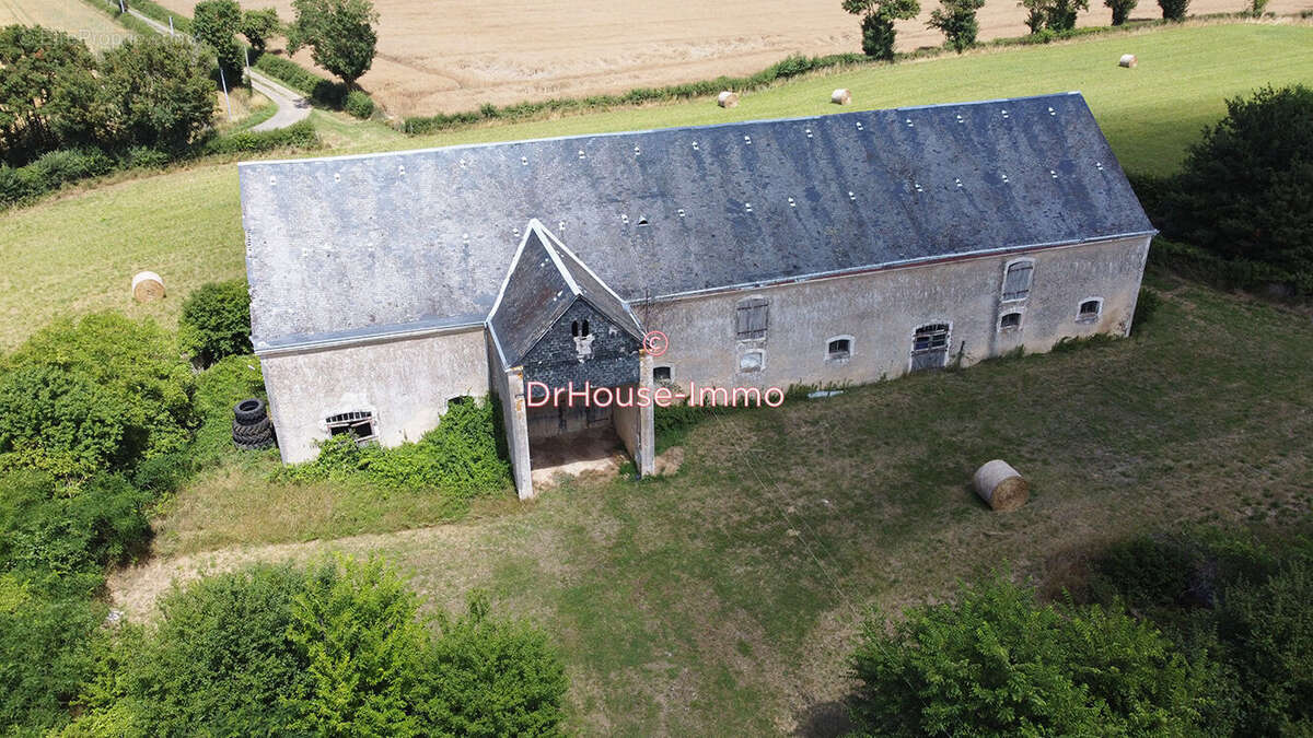 Maison à NEUVY-SAINT-SEPULCHRE
