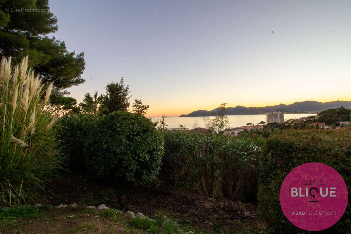 Appartement à CANNES