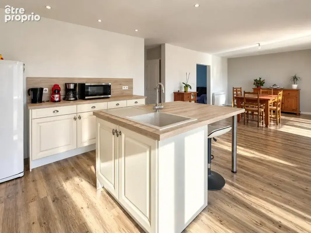 Maison 4 pièces 80 m² à vendre à Neuille-Pont-Pierre (37360) - photo 4