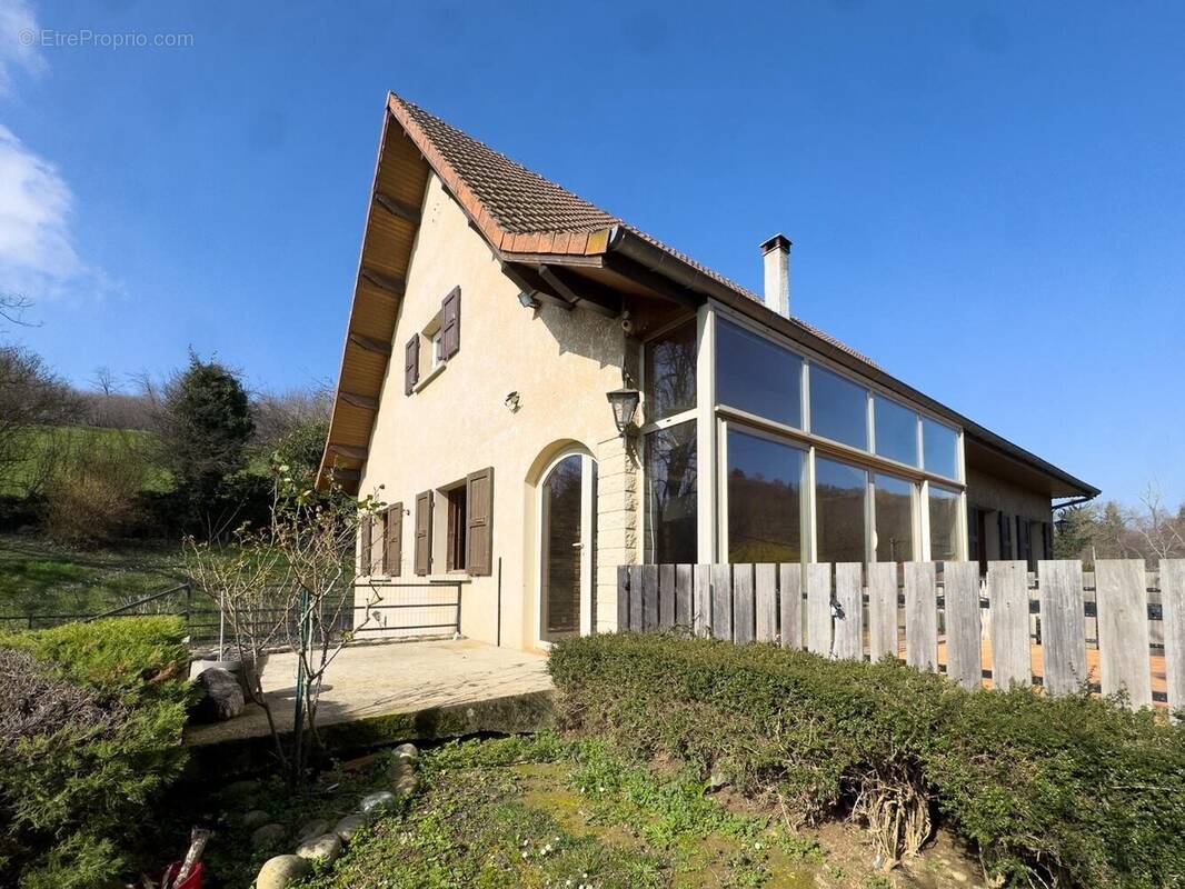 Maison à LA COTE-SAINT-ANDRE