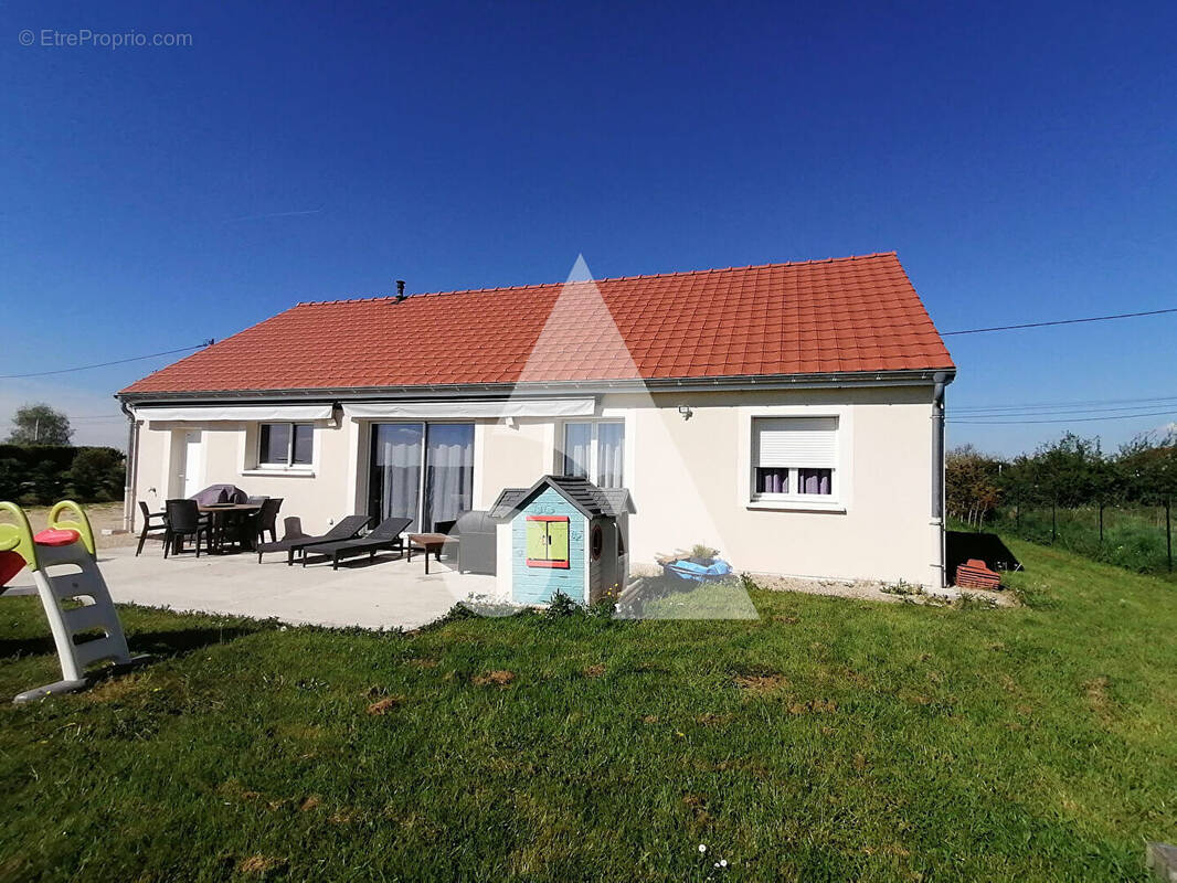 Maison à POUILLOUX