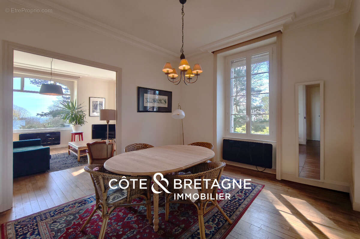 Appartement à ETABLES-SUR-MER