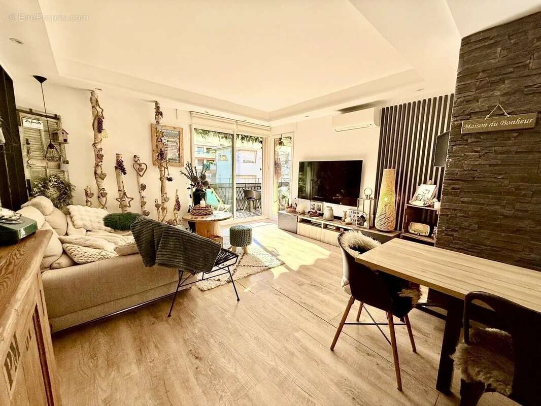 Appartement à CANNES