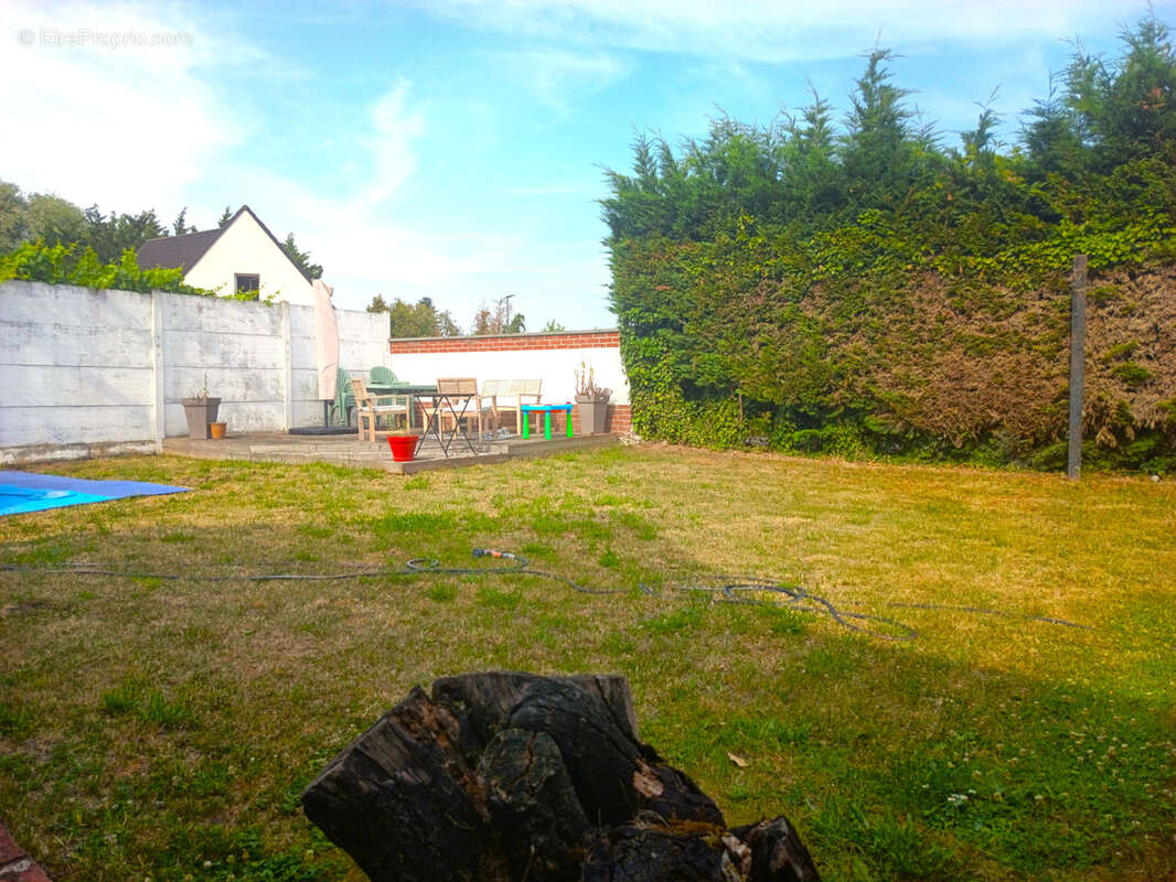 Maison à LA GORGUE