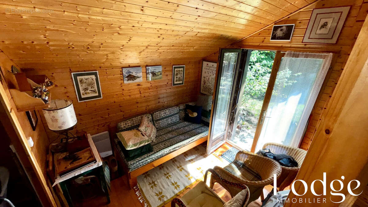 Maison à SAINT-CREPIN