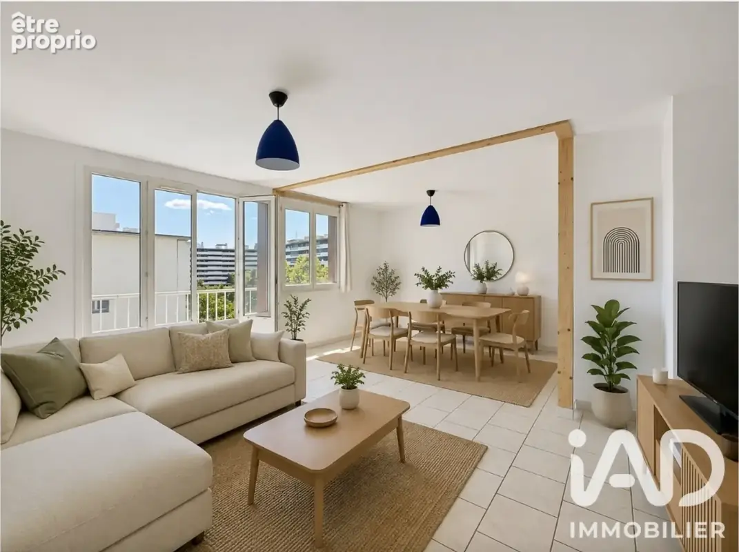 Appartement 4 pièces 64 m² · à Grenoble · 64 m² · 82 000 €