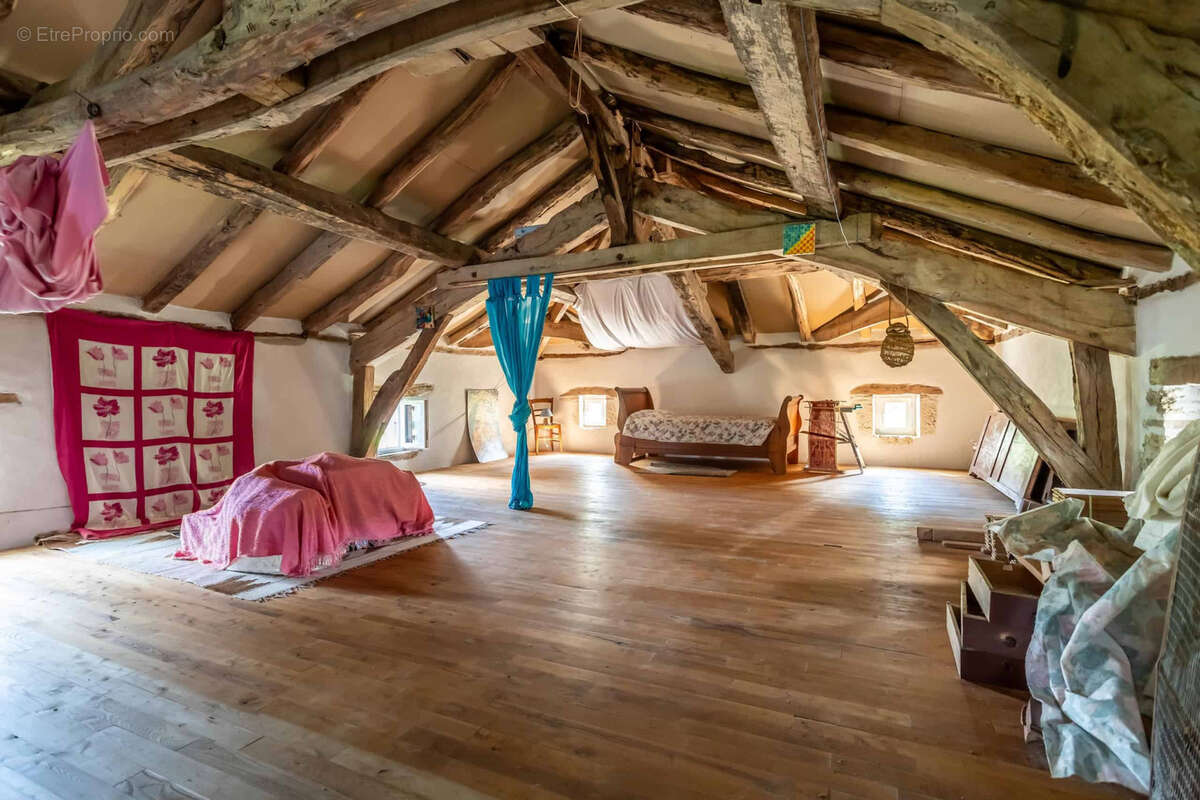 Country property - photo 33